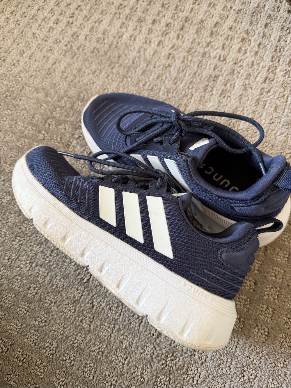 Kids Adidas Sneakers - Picture 6 of 6
